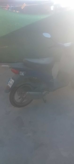 С регистрация работи отлично седалката е леко скъсана