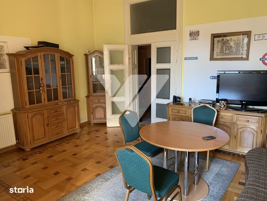 Apartament 2 camere 82 mp etaj 2 pod si pivnita - Piata Mare Sibiu — fotografia 1