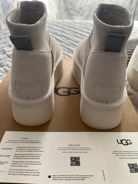 UGG classic mini dipper