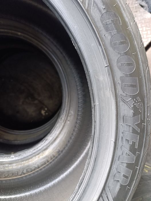 O anvelopă de vara nouă 275 40 20 Goodyear dot 2018