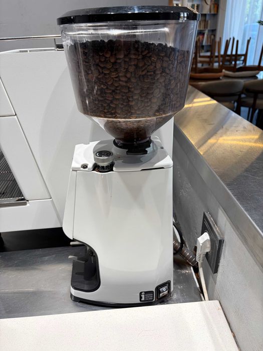 Кофемолка Eureka Atom Specialty 65E