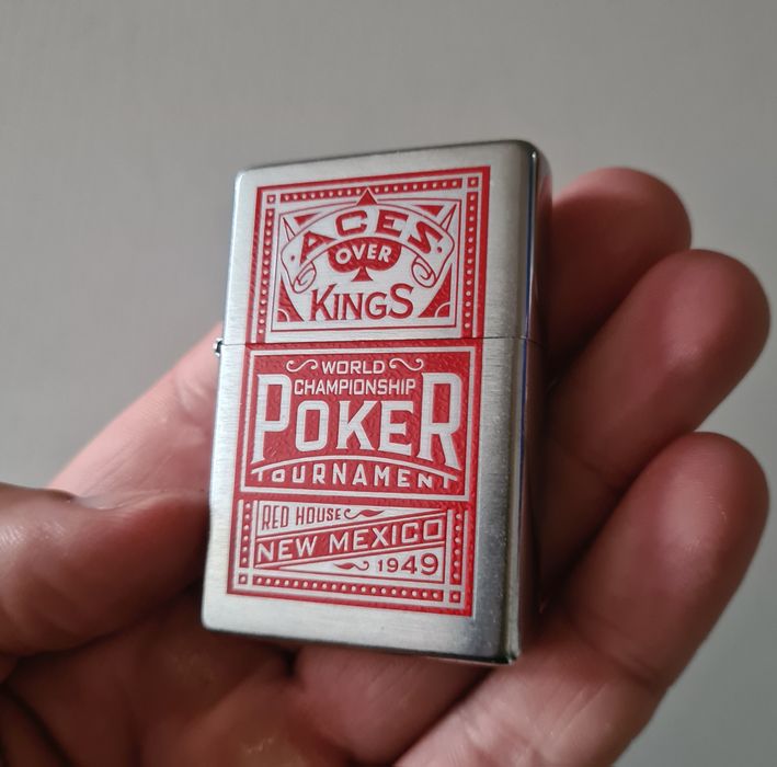 Bricheta Zippo Marlboro Foarte Rara Drumetie
