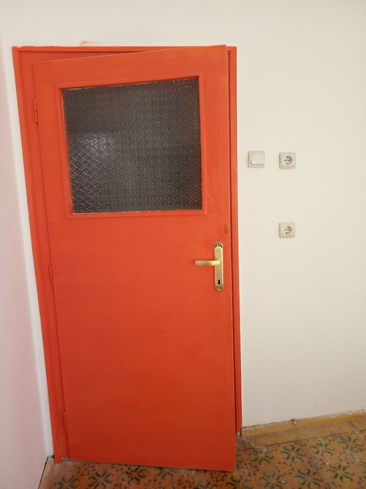 Дава се под наем Четиристаен апартамент в Пловдив, Съдийски - 120 кв.м за 459 € - Снимка #10