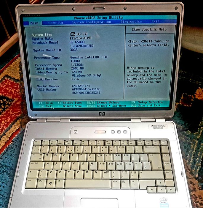Laptop HP Intel , Pentium Dual Core. Functional . Pentru Piese !!!