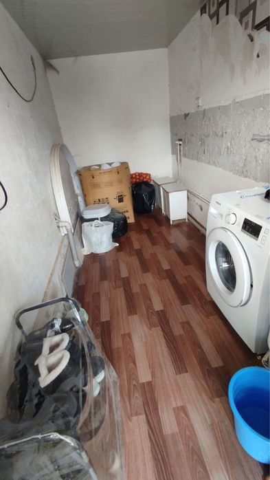 Toshmi postidan 5km otganda hovli sotiladi