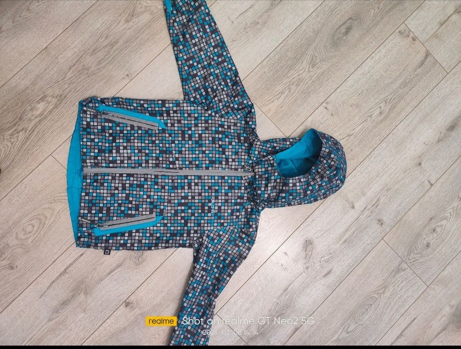 Продам одежду на мальчика 3-4 года.