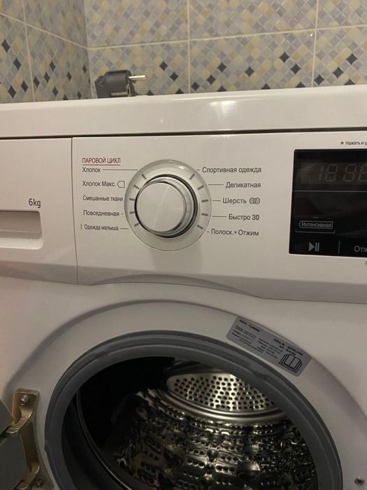 Продам стиральную машинку