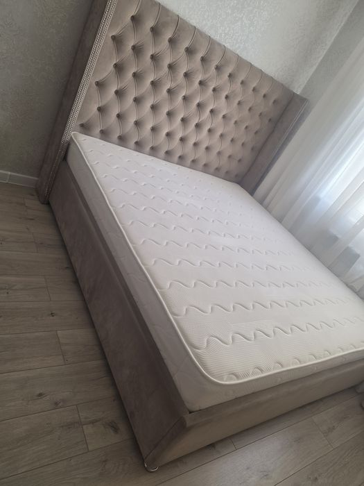 Продам двухспальный кровать