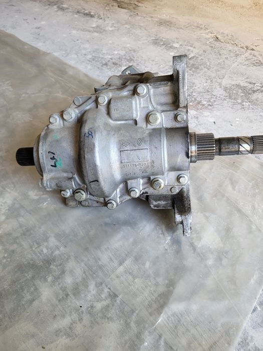 Cutie transfer Duster 1.5 dci 4×4, af 2020 sept.