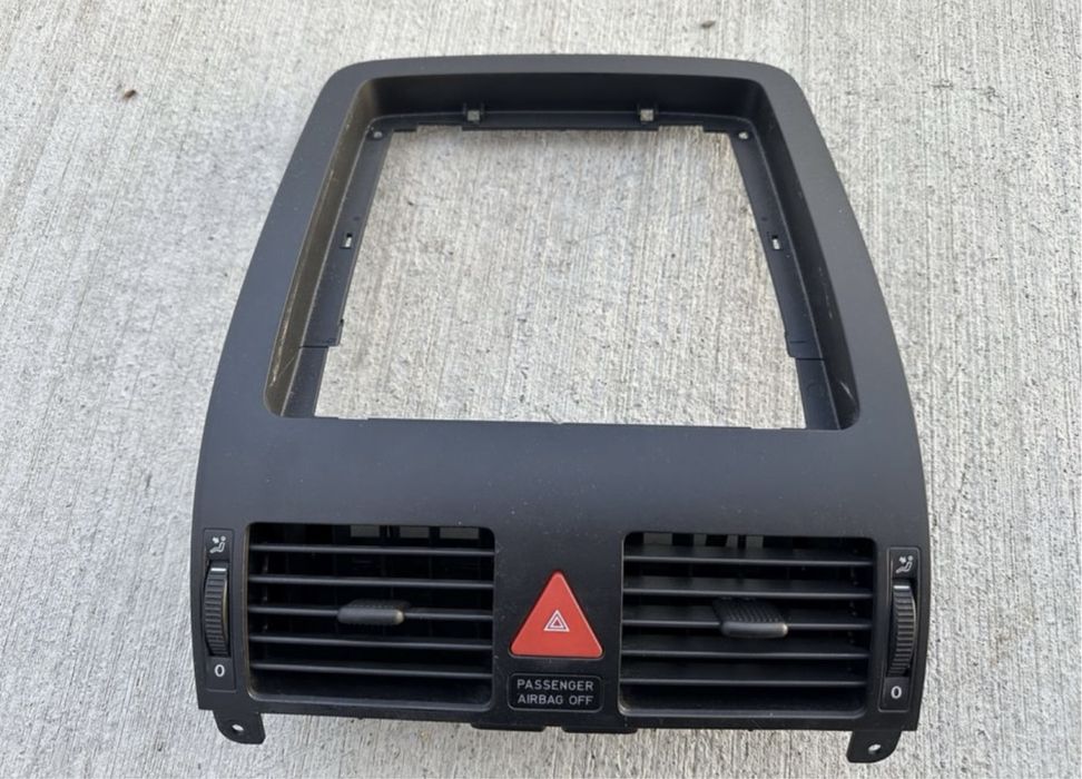 Оригинални Радио/Централна Конзола-Духалки за *VW TOURAN/VAG*