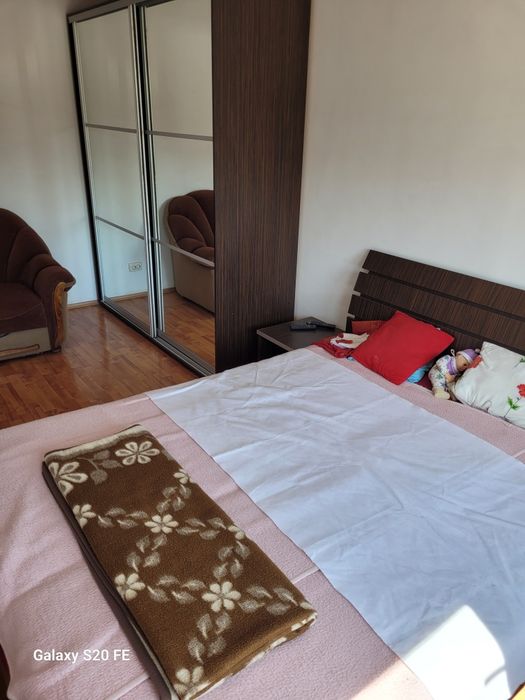 inchiriez apartament 2 camere complet utilat