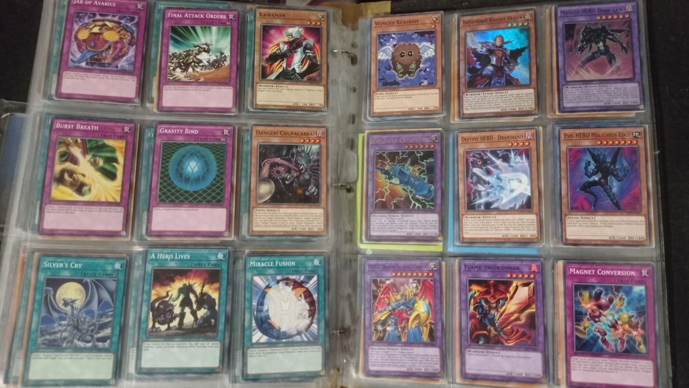 Yu-Gi-Oh cards, Югио карти