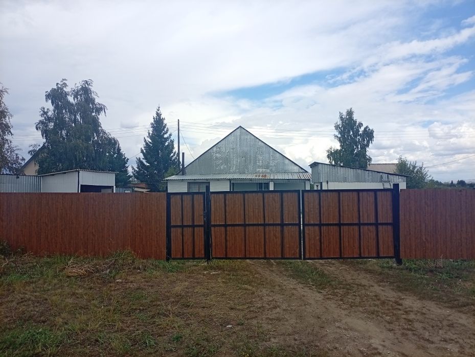 Продам дом в поселке Ахмерова (старая)