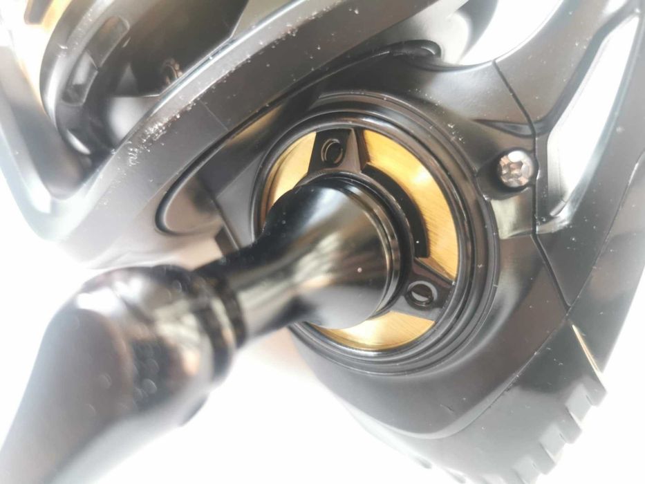 Макара за сом и едри риби  Osako CS 12000 / 11 лагера / 15кг драг !