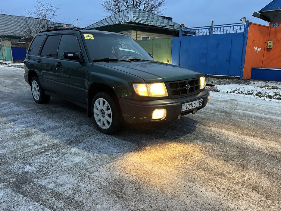 Продам субару  форестер