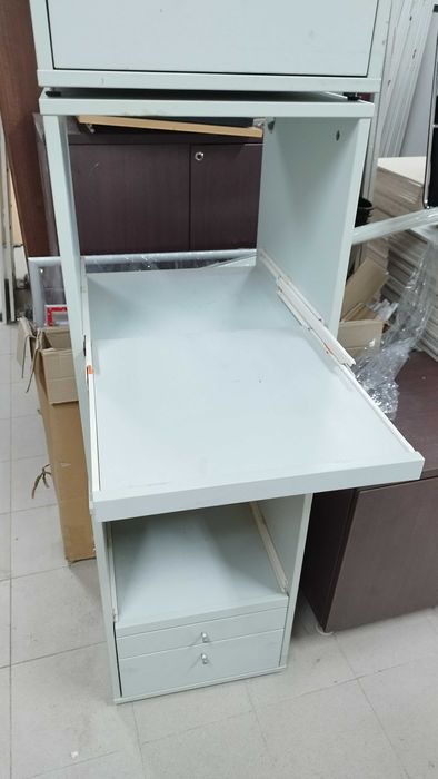 Офис шкаф с две чекмеджета и изтеглящ се рафт 46/48/70см