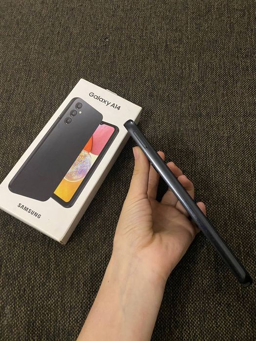 Samsung A 14 holati ideal