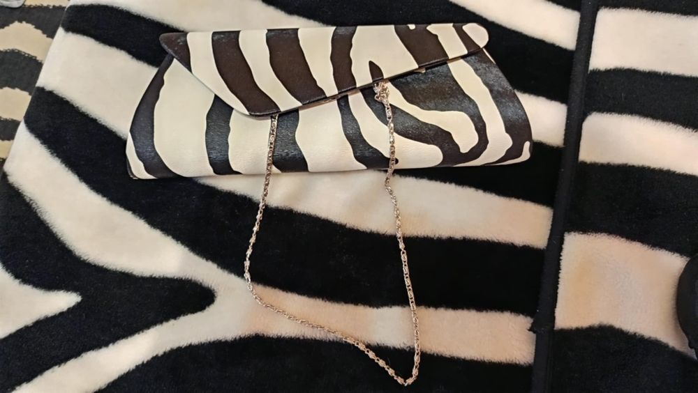 Дамска вечерна чанта