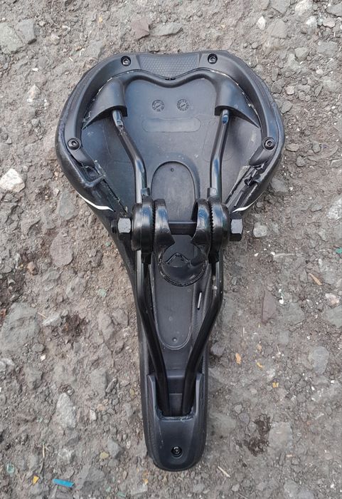 Седло велосипедное, сидение, сидушка