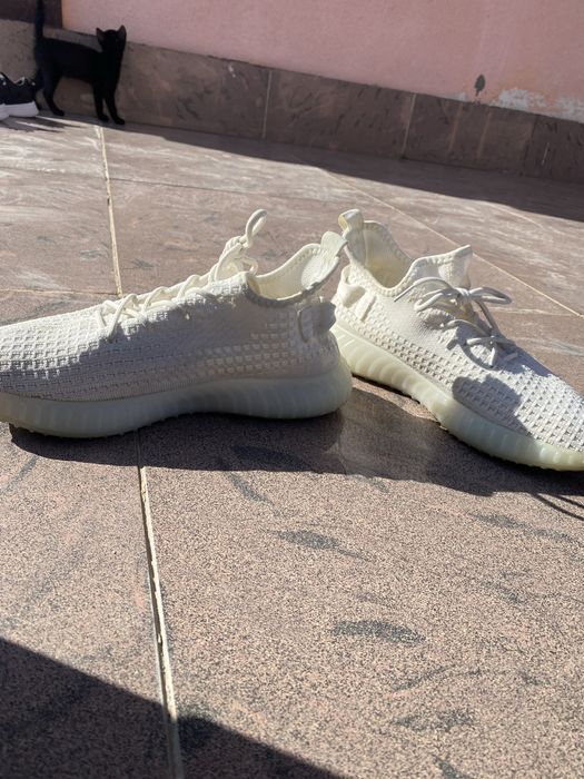 Летние Кросоввки eazy boost белые 41-42