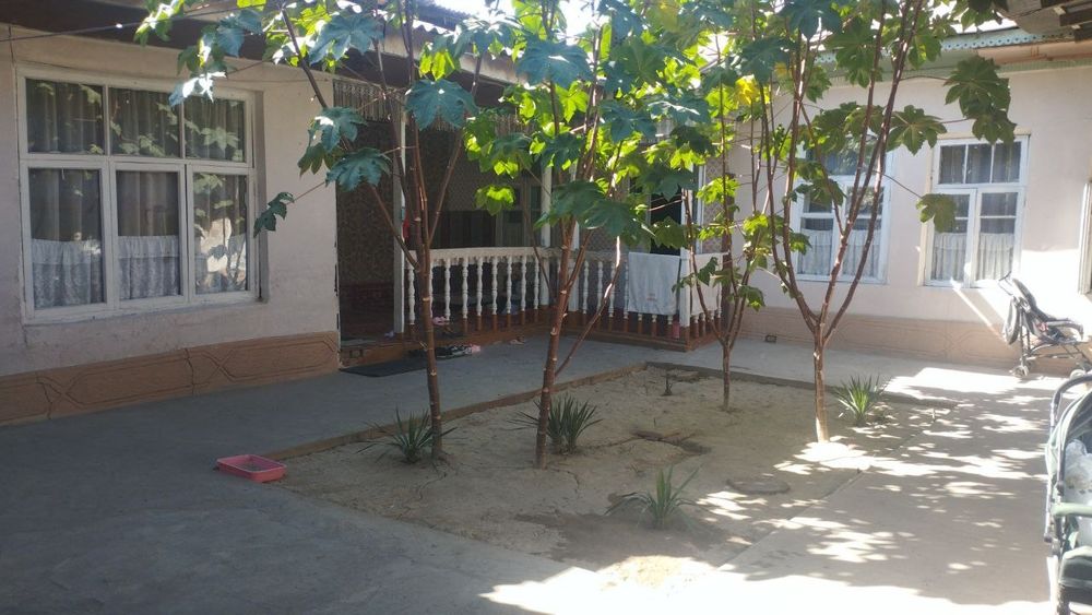 2.7 сотих ховли Чорсу бозор