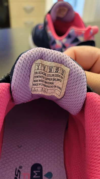 Adidasi Skechers fete nr. 35