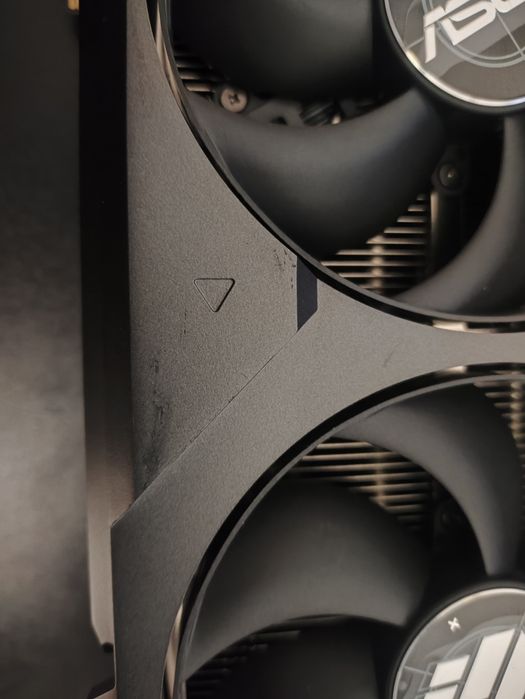 Asus TUF 4080 super 16gb