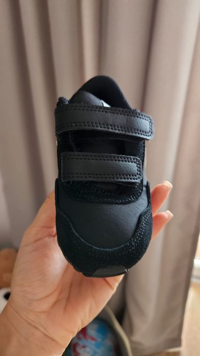 Adidasi Nike MD Valiant - mărimea 22