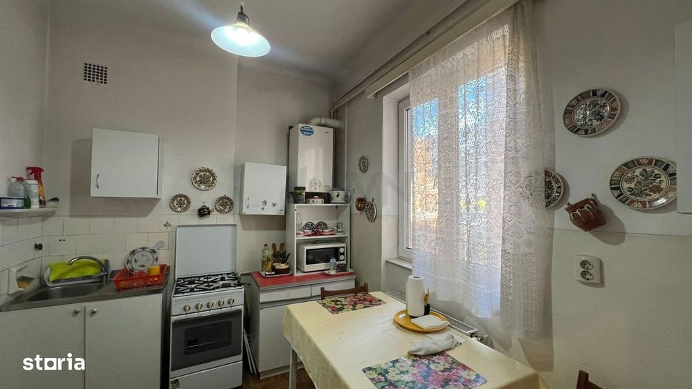 Apartament spatios Calea Grivitei de renovat — fotografia 3