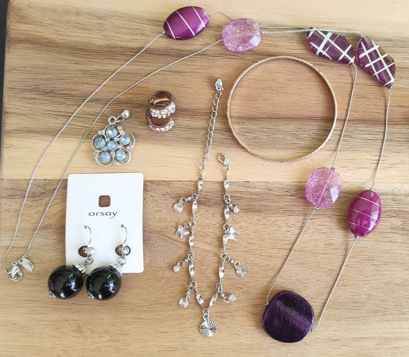 Нови бижута, обеци, колиета