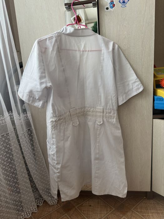 2 Медицинских халата за 3000