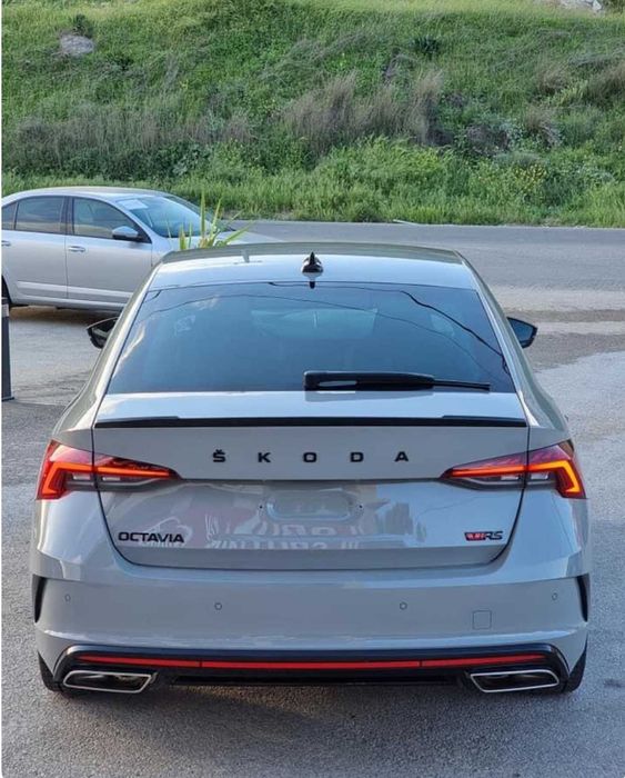 Emblema mare SKODA Rapid Kamiq Karoq Kodiaq Octavia Fabia Superb 4x4