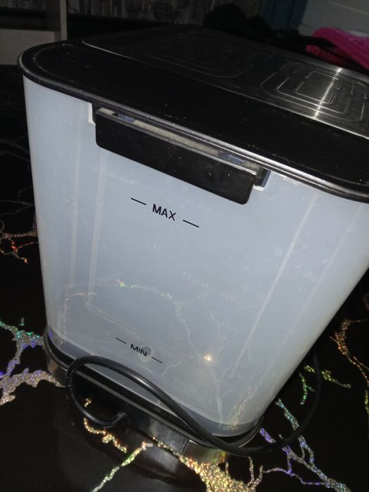 Продам кофемашину