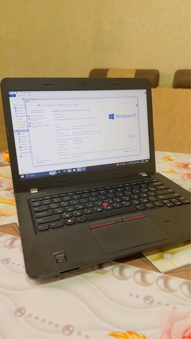 Ноутбук сотилади