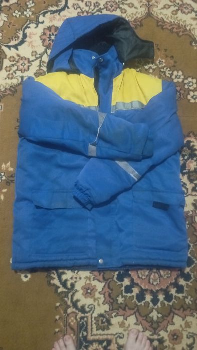 Бушлат зимный размер 48-50,продам 10000тысяч