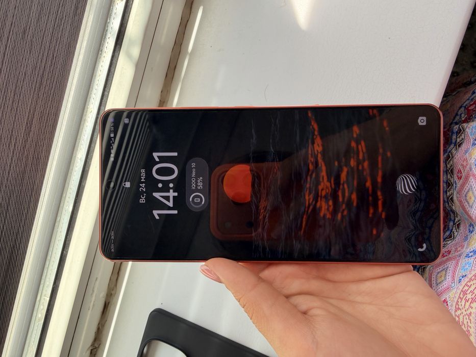 Продается телефон IQOO Neo 10 256GB