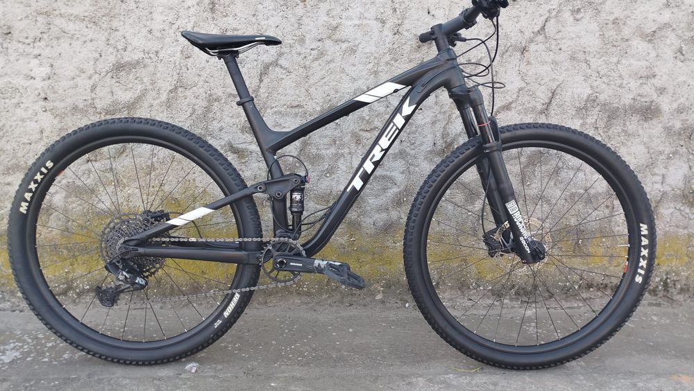 Trek 29r full suspension 1x12 viteze rockshox cube