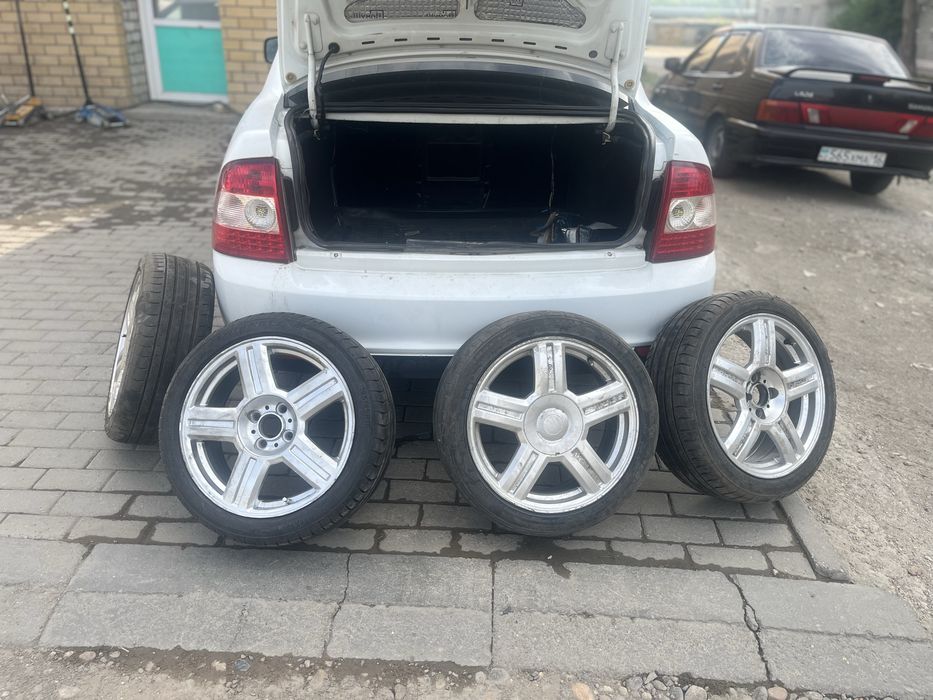 Торусы р 16 продам