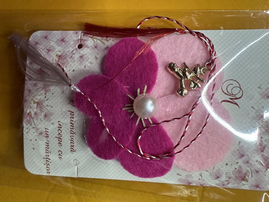 Martisoare panselute handmade/brosa