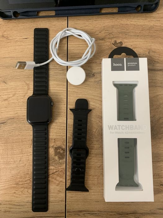 Apple Watch SE 44mm Серые