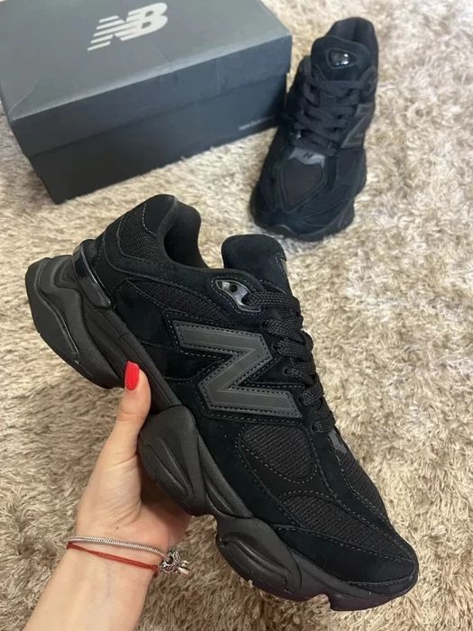 New Balance 9060 Triple Black Нови Маратонки [36-46 Номер] с Кутия