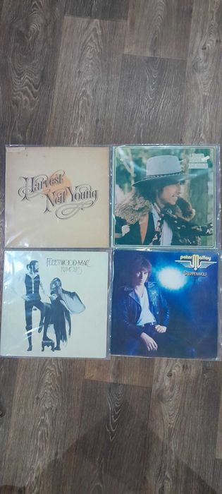 Виниловые пластинки западных исполнителей