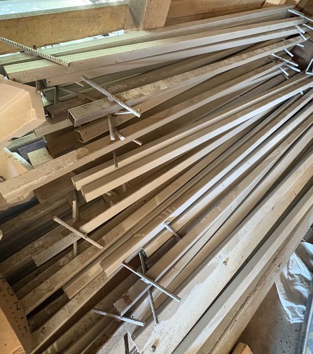 Stalpi de gard NOI PREMIUM sablati si vopsiti ELECTROSTATIC