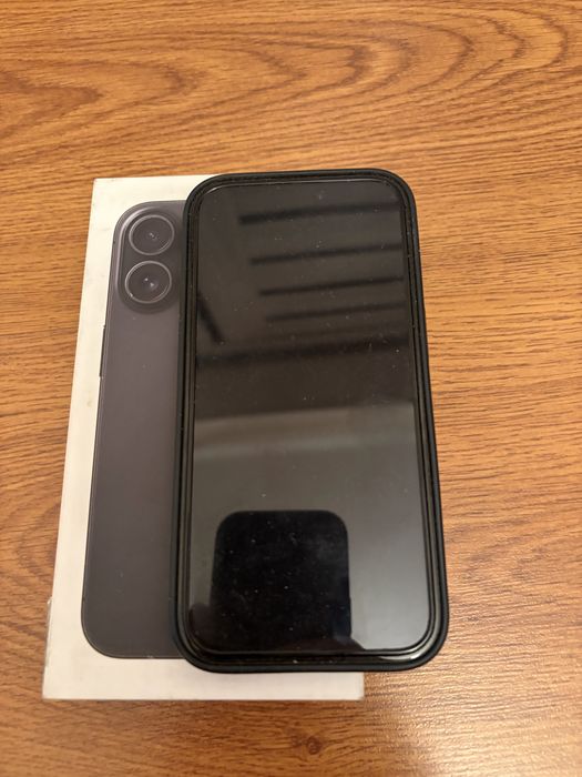 Iphone 16 gb 128 торг нет сост идеал