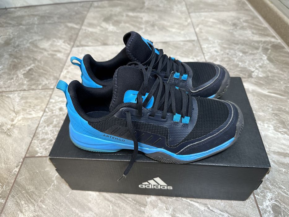 Adidasi Artengo marimea 37