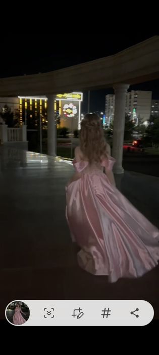 Продам  платье на выпускной