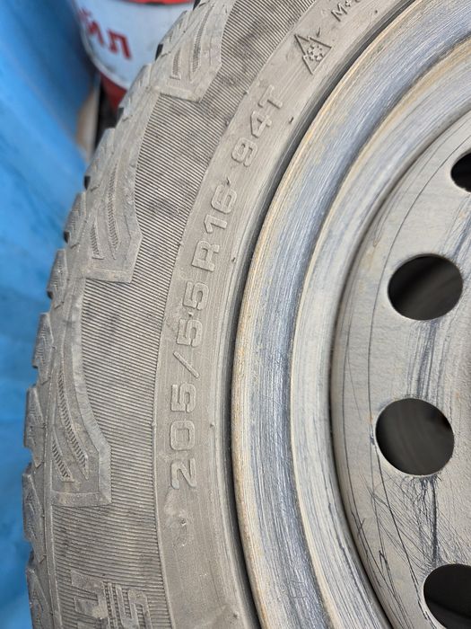 Зимние балоны 205/55/16