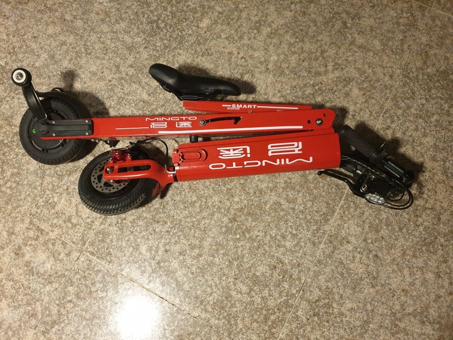 Vand bicicleta electrica extrem de pliabila. Este unicat!aa