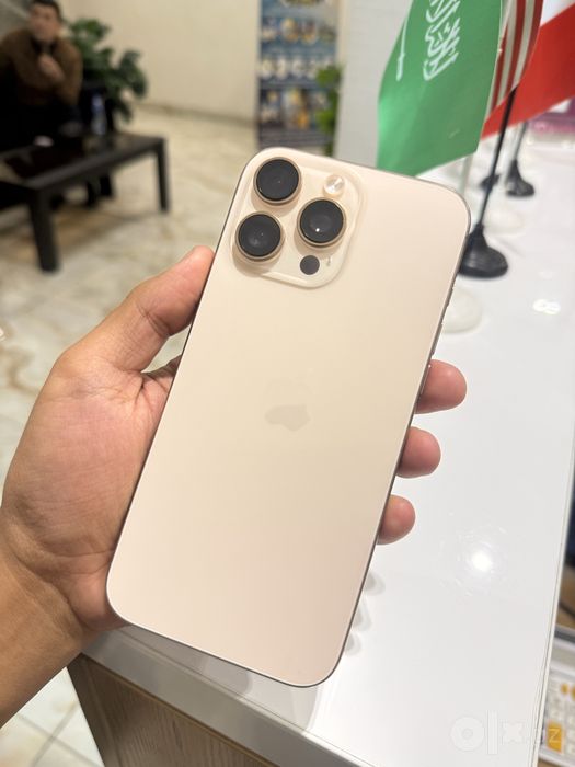 Продается iphone 16 pro max 256
