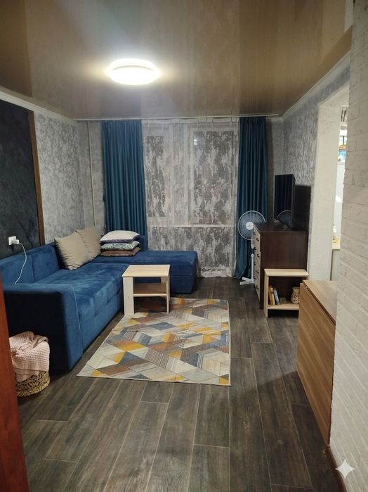 Продам квартиру в Пришахтинске